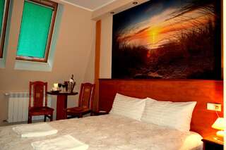Отель Hotel Wielkopolanka Сьрода-Велькопольска Двухместный номер с 1 кроватью и собственной ванной комнатой-2